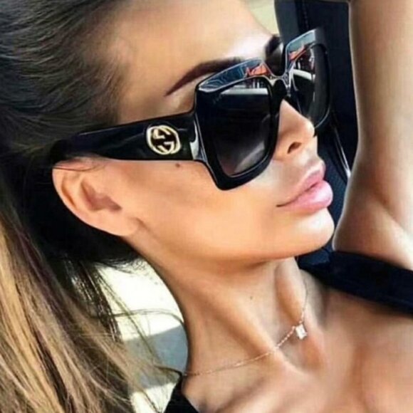 NWT Gucci Square GG0053SN 001 Black/Gold Sunglasses - Picture 9 of 14